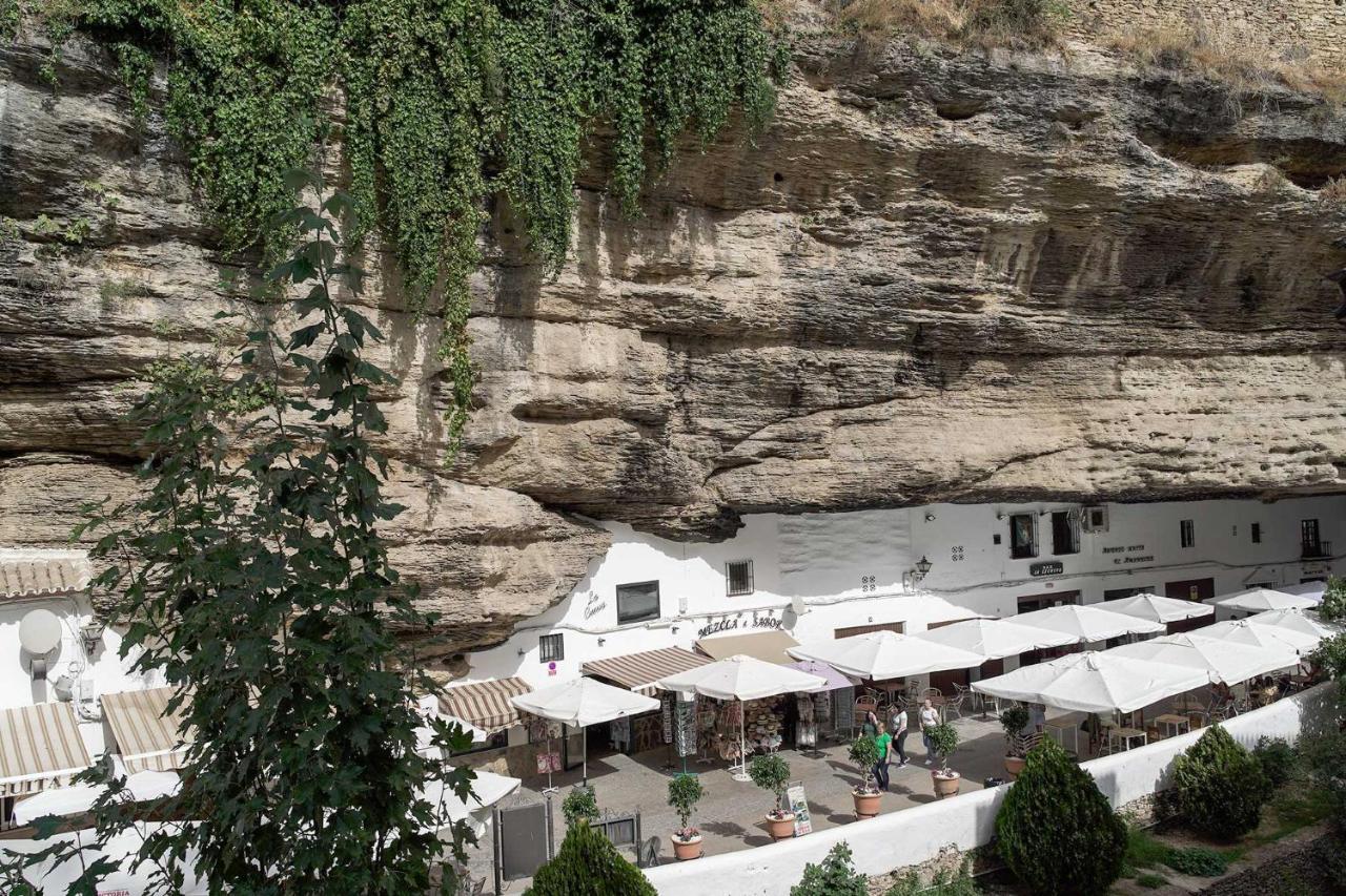 Casa Rural Las Cuevas De Setenil Setenil De Las Bodegas Eksteriør bilde