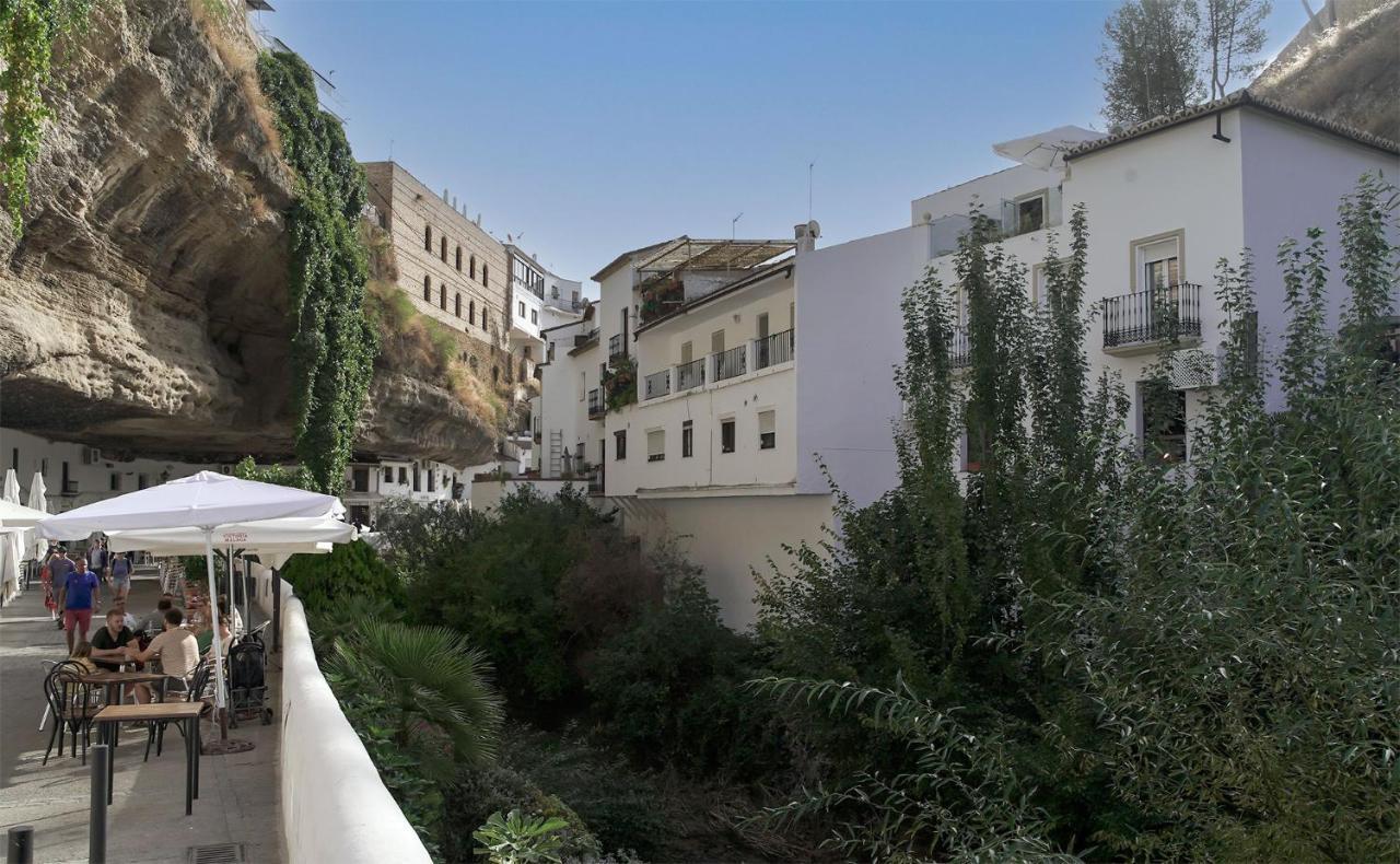 Casa Rural Las Cuevas De Setenil Setenil De Las Bodegas Eksteriør bilde