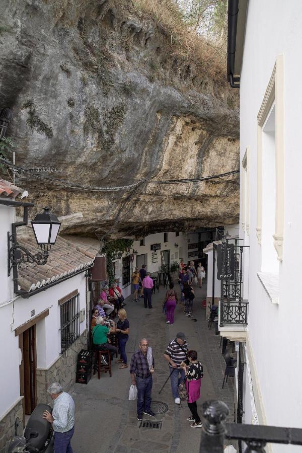 Casa Rural Las Cuevas De Setenil Setenil De Las Bodegas Eksteriør bilde